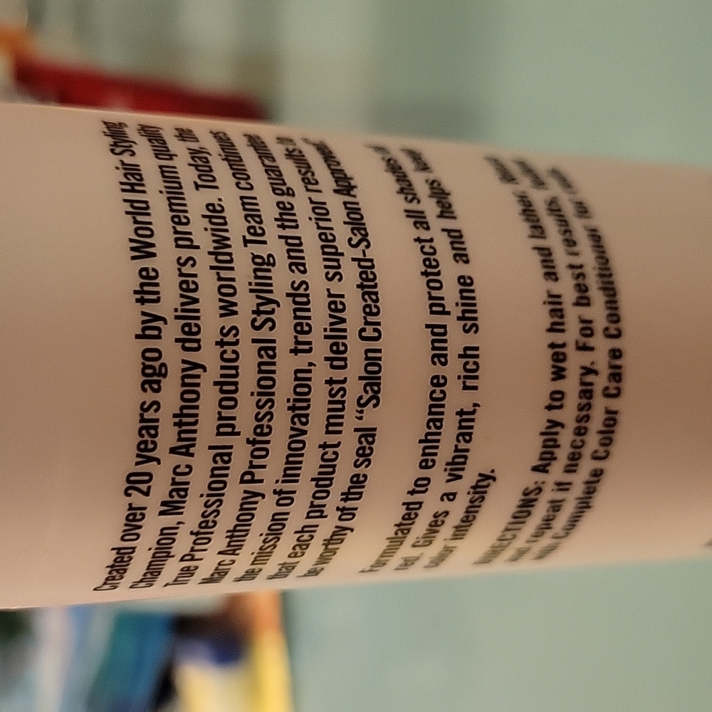 Marc Anthony - For Reds - Complete Color Shampoo - Picture 4 of 5